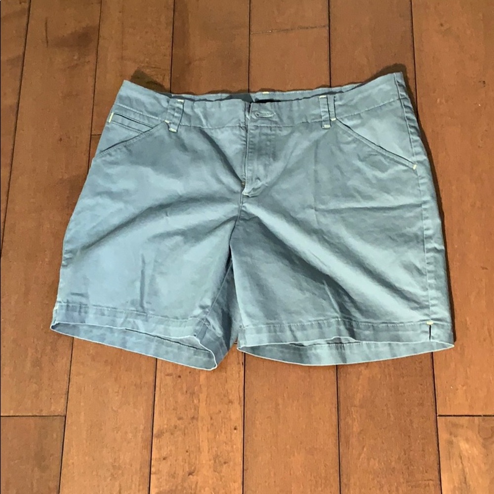 Gray shorts